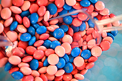 MI16 - THE MERCER ISLAND SWEET SIXTEEN